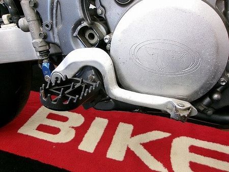 スズキ DR-Z400SM DR-Z400SM 社外マフラー/ノーマルマフラー有/ミクニ製TRMキャブレター装備!! 28