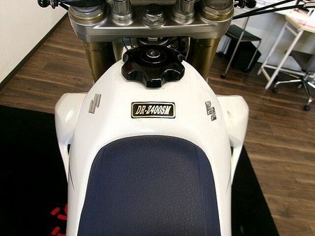 スズキ DR-Z400SM DR-Z400SM 社外マフラー/ノーマルマフラー有/ミクニ製TRMキャブレター装備!! 38