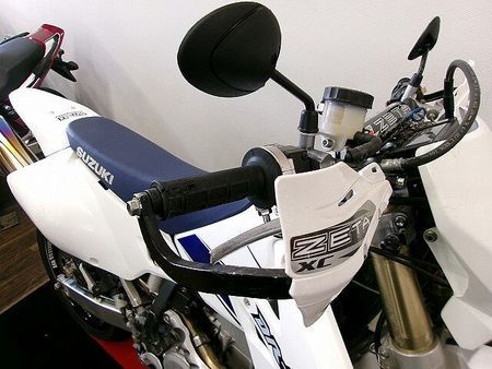 スズキ DR-Z400SM DR-Z400SM 社外マフラー/ノーマルマフラー有/ミクニ製TRMキャブレター装備!! 39