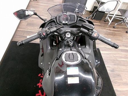 カワサキ ニンジャ 650 Ninja 650 ノーマル車/motoFIZZスマートバッグ・エンジンスライダー付き 14