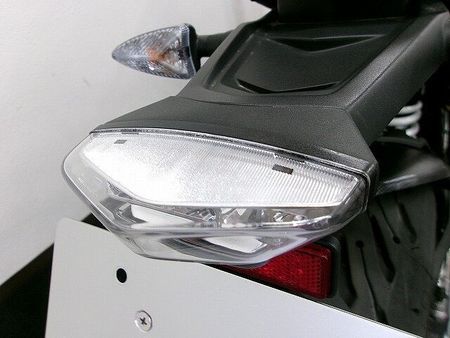 BMW R nineT R nine T AKRAPOVIC製マフラー/PUIG製リアフェンダー/Barracud 13