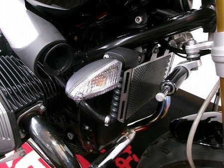 BMW R nineT R nine T AKRAPOVIC製マフラー/PUIG製リアフェンダー/Barracud 19