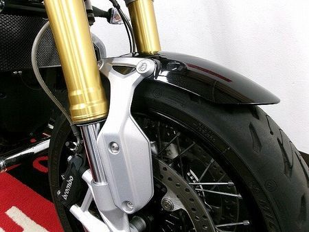 BMW R nineT R nine T AKRAPOVIC製マフラー/PUIG製リアフェンダー/Barracud 20