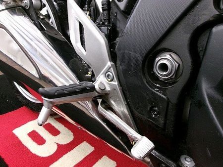 ホンダ VFR1200F VFR1200F DCT リアボックス付/MiniUSBタイプB付/TANAX製レーダー探 33