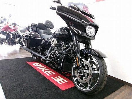 海外メーカーその他 海外メーカー その他 FLHX1920 ★ Street Glide★ ワンオーナー/バックレスト付/ダービーカ 9