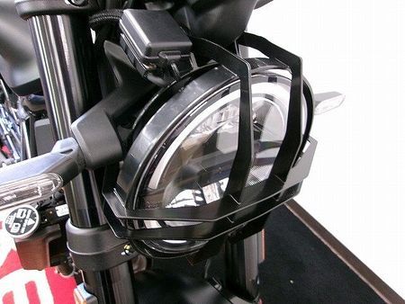 ハスクバーナ SVARTPILEN 401 SVARTPILEN 401 ヘッドライトカバー付/バーエンドミラーカスタム 19