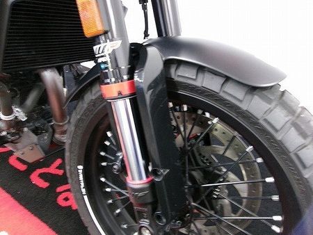 ハスクバーナ SVARTPILEN 401 SVARTPILEN 401 ヘッドライトカバー付/バーエンドミラーカスタム 21