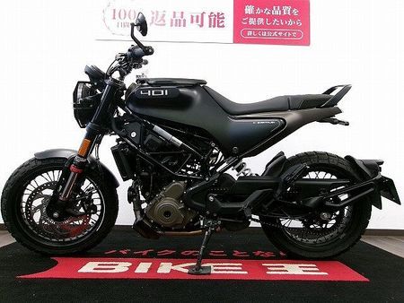 ハスクバーナ SVARTPILEN 401 SVARTPILEN 401 ヘッドライトカバー付/バーエンドミラーカスタム 3