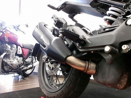ハスクバーナ SVARTPILEN 401 SVARTPILEN 401 ヘッドライトカバー付/バーエンドミラーカスタム 31