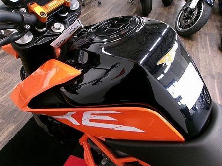 KTM 390 DUKE 390 DUKE ワンオーナー/エンジンガード/ナックルガード付 39