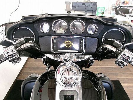 ハーレーダビッドソン FLHTCUTG TRIKE TRIGLIDE ULTRA FLHTCUTG1750★Tri Glide Ultra★ ワンオーナー/vance&hi 17