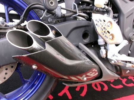 ヤマハ YZF-R25 YZF-R25 PRUNUS製スリップオンマフラー/ワイズギア製シートバック/マルチバー付 13