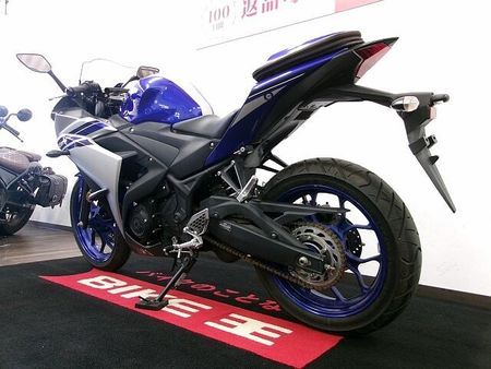 ヤマハ YZF-R25 YZF-R25 PRUNUS製スリップオンマフラー/ワイズギア製シートバック/マルチバー付 5