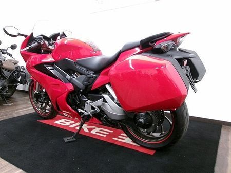 ホンダ VFR800F VFR800F サイドパニア装備/2017年モデル!! 10