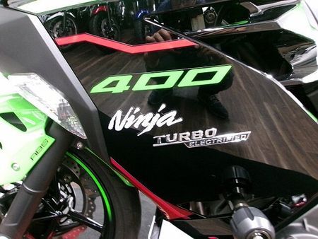 カワサキ ニンジャ 400 Ninja 400 OVERJMCA認可マフラー装備/フェンダーレス/スライダー装備 16