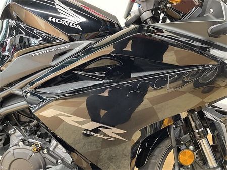 ホンダ CBR250RR (MC51) CBR250RR 2022年モデル Sniper製バックステップ フェンダーレス ナポレオ 16