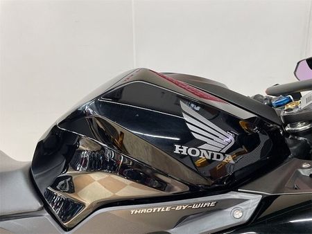 ホンダ CBR250RR (MC51) CBR250RR 2022年モデル Sniper製バックステップ フェンダーレス ナポレオ 18