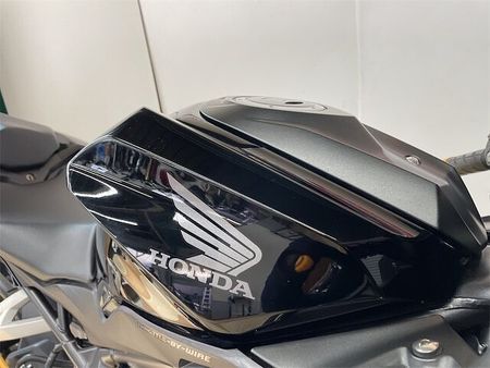 ホンダ CBR250RR (MC51) CBR250RR 2022年モデル Sniper製バックステップ フェンダーレス ナポレオ 31