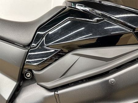 スズキ GSX1000S カタナ (刀) KATANA 2020年モデル YOSHIMURA製フェンダーレスキットカスタム 34