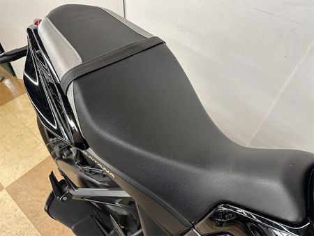 スズキ GSX1000S カタナ (刀) KATANA 2020年モデル YOSHIMURA製フェンダーレスキットカスタム 37