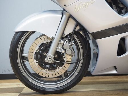 カワサキ ZZR400 ZZ-R400 N9 2003年モデル 11