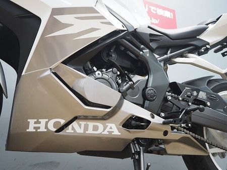 ホンダ CBR250RR (MC51) CBR250RR ABS 【マル得】モリワキスリップオンMX BP-?/バックステップ装備 28