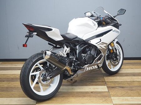 ホンダ CBR250RR (MC51) CBR250RR ABS 【マル得】モリワキスリップオンMX BP-?/バックステップ装備 3