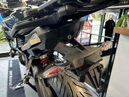BMW S1000XR 新車保証3年(レッカーサービスあり)プラス2年延長可能!ローン購入もご相談ください!! 24