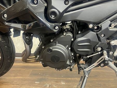 カワサキ Z250 Z250 軽快かつ力強い一台を 2022年モデル!! 8