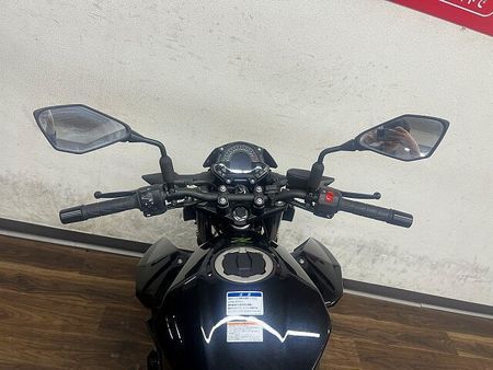 カワサキ Z250 Z250 軽快かつ力強い一台を 2022年モデル!! 10