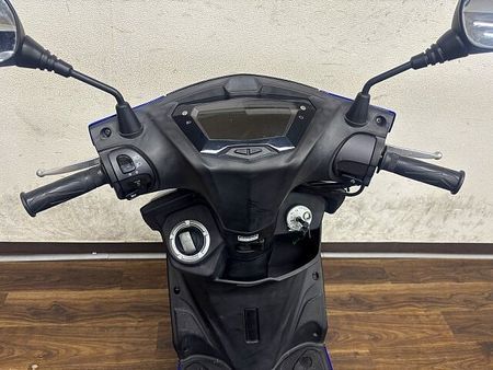 ヤマハ シグナスX SR シグナスXSR 人気のモンスターカラー 2020年モデル 10
