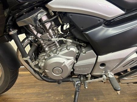 スズキ GSR250S GSR250S 低価格250CC 2014年モデル 8