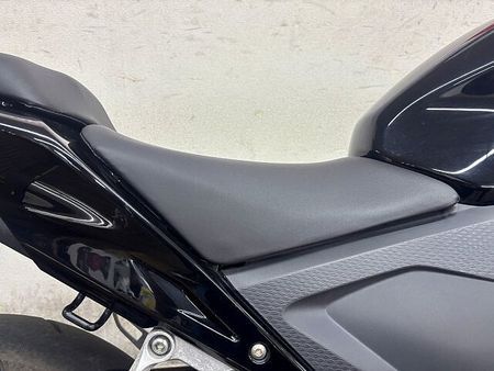 ホンダ CBR400R CBR400R 2013年モデル 21
