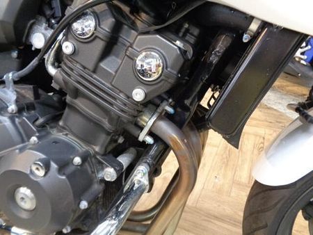 ホンダ CB400スーパーボルドール とても状態のいい車両です!ABS装着モデル!ETCが付いてお買い得です!希少なホワイト! 29
