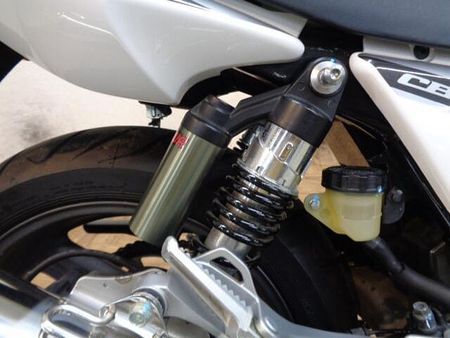 ホンダ CB400スーパーボルドール とても状態のいい車両です!ABS装着モデル!ETCが付いてお買い得です!希少なホワイト! 35