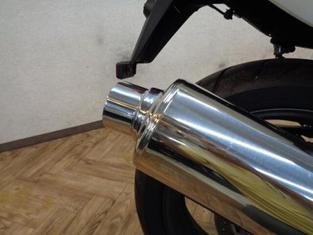 ホンダ CB400スーパーボルドール とても状態のいい車両です!ABS装着モデル!ETCが付いてお買い得です!希少なホワイト! 37