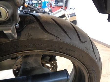 ホンダ CB400スーパーボルドール とても状態のいい車両です!ABS装着モデル!ETCが付いてお買い得です!希少なホワイト! 53