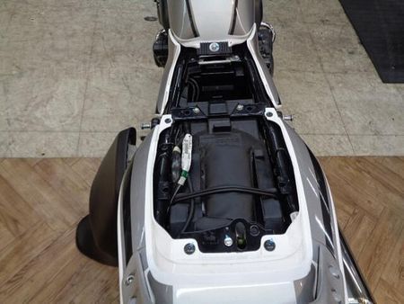 ホンダ CB400スーパーボルドール とても状態のいい車両です!ABS装着モデル!ETCが付いてお買い得です!希少なホワイト! 59