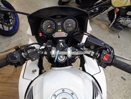ホンダ CB400スーパーボルドール とても状態のいい車両です!ABS装着モデル!ETCが付いてお買い得です!希少なホワイト! 8