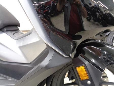 ホンダ フォルツァ 走行少ないフォルツアが入荷しました!当店人気車両です!カスタムもご相談ください!お早めに! 21