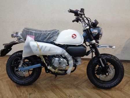 ホンダ モンキー125 新型モンキー125新車です!メーカー保証2年付のモンキー!カスタムもご相談ください! 2