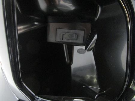 ホンダ リード125 各色展示中!足元フラットで人気のリード125!スマートキーになって益々便利です!下取り歓迎 7