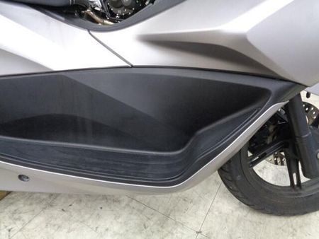 ホンダ PCX150 大切に乗られていたワンオーナー車!ETCが付いてお買い得です!お早めに!下取も大歓迎です! 29