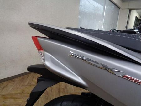 ホンダ PCX150 大切に乗られていたワンオーナー車!ETCが付いてお買い得です!お早めに!下取も大歓迎です! 35
