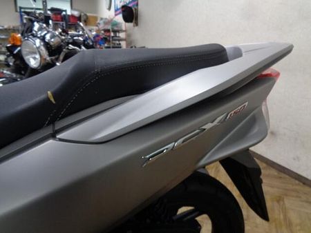 ホンダ PCX150 大切に乗られていたワンオーナー車!ETCが付いてお買い得です!お早めに!下取も大歓迎です! 48