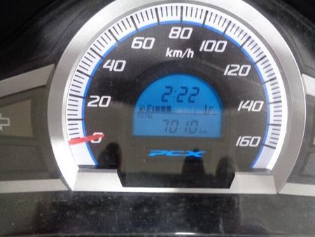 ホンダ PCX150 大切に乗られていたワンオーナー車!ETCが付いてお買い得です!お早めに!下取も大歓迎です! 6