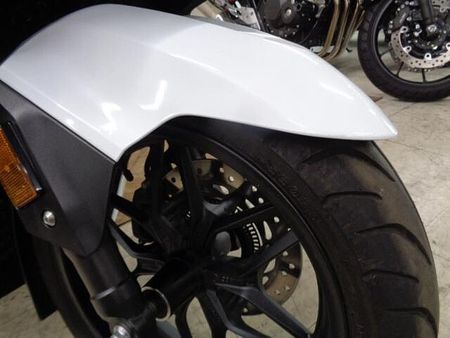 ホンダ フォルツァ 走行距離が2,266kmの低走行車両!マフラーカスタム!グリップヒーター付いてお買い得です 25