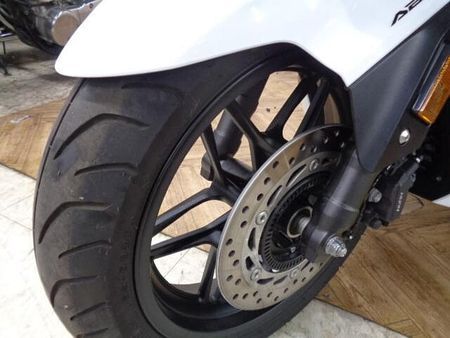 ホンダ フォルツァ 走行距離が2,266kmの低走行車両!マフラーカスタム!グリップヒーター付いてお買い得です 43