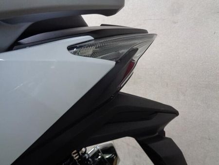ホンダ フォルツァ 走行距離が2,266kmの低走行車両!マフラーカスタム!グリップヒーター付いてお買い得です 53