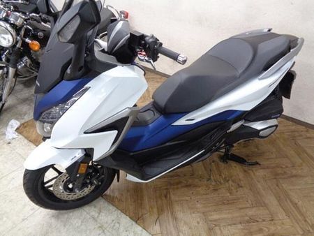 ホンダ フォルツァ 走行距離が2,266kmの低走行車両!マフラーカスタム!グリップヒーター付いてお買い得です 57